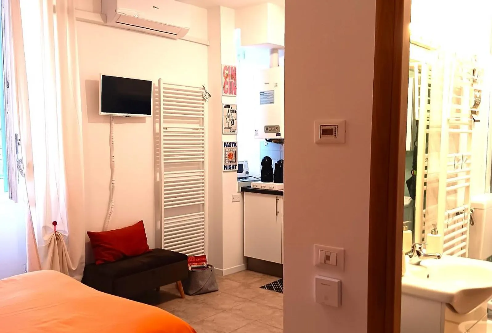 Step Into Milan, Tortona District Apartment Italy